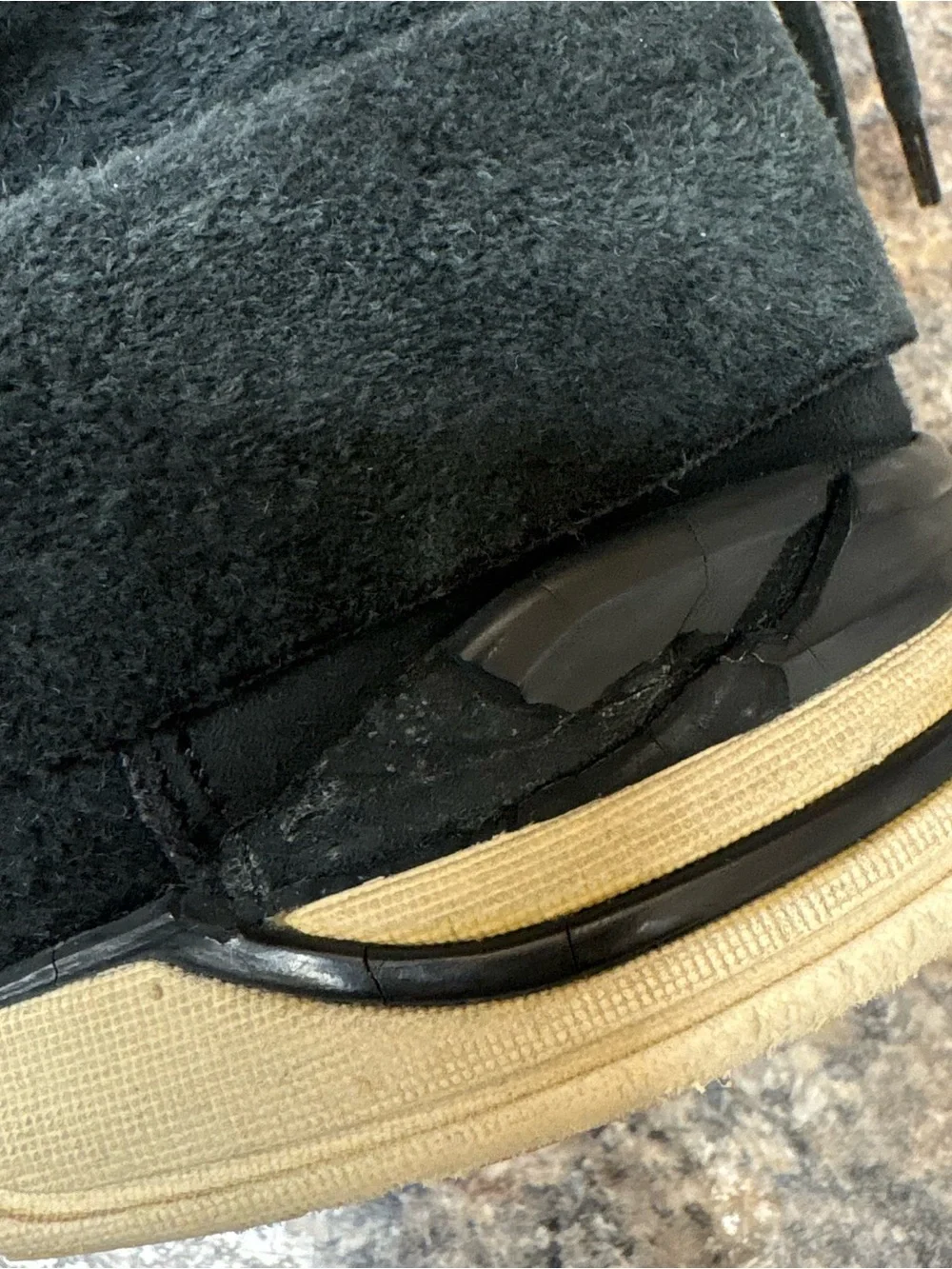 Visvim FBT Shaman Lhamo Folk Mid Black size 9